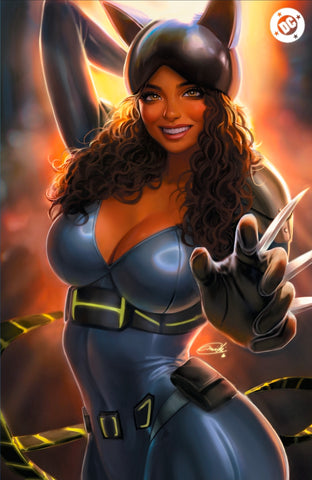 ABSOLUTE CATWOMAN #1 FOIL MIKI OKAZAKI EXCLUSIVE